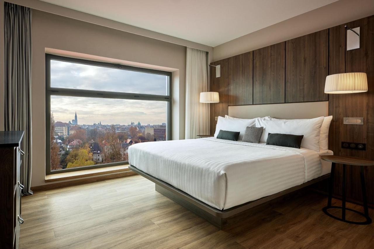 Ac Hotel By Marriott Страсбург Екстериор снимка